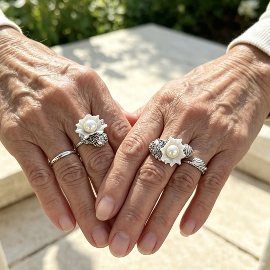 Inspired by coastal beauty, this personalized seashell ring symbolizes love, family and unforgettable beach memories. A timeless keepsake for every occasion.